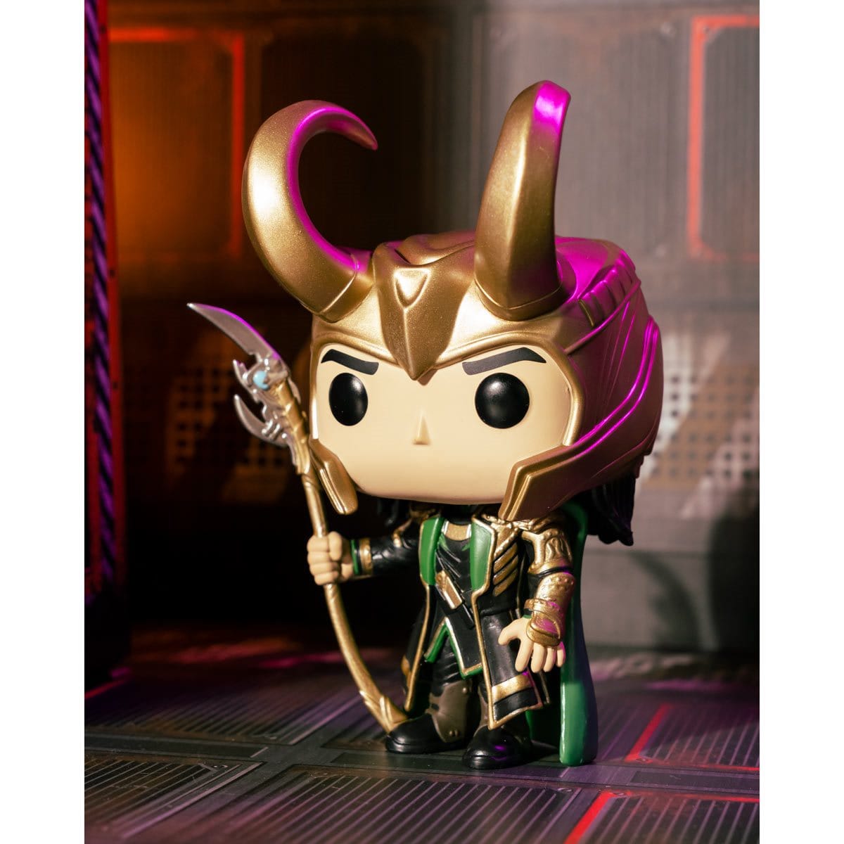 Funko POP! Marvel Loki with Scepter - #985 Glow Exclusive - Pop-O-Loco - Funko