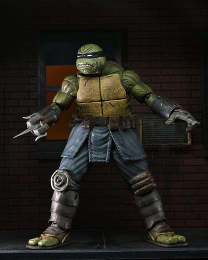 Teenage Mutant Ninja Turtles: The Last Ronin Ultimate The Last Ronin (Unarmored) 7-Inch Scale Action Figure Pop-O-Loco